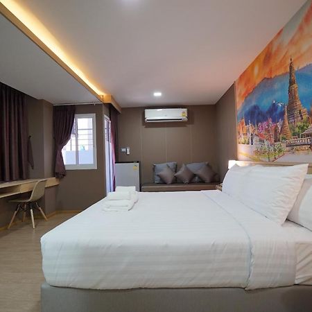 The Qube Fifty Hotel Bangkok Eksteriør bilde