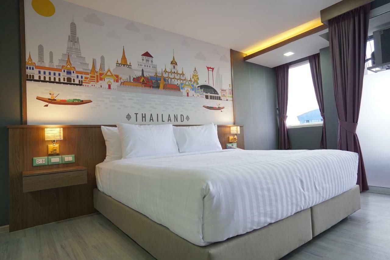 The Qube Fifty Hotel Bangkok Eksteriør bilde