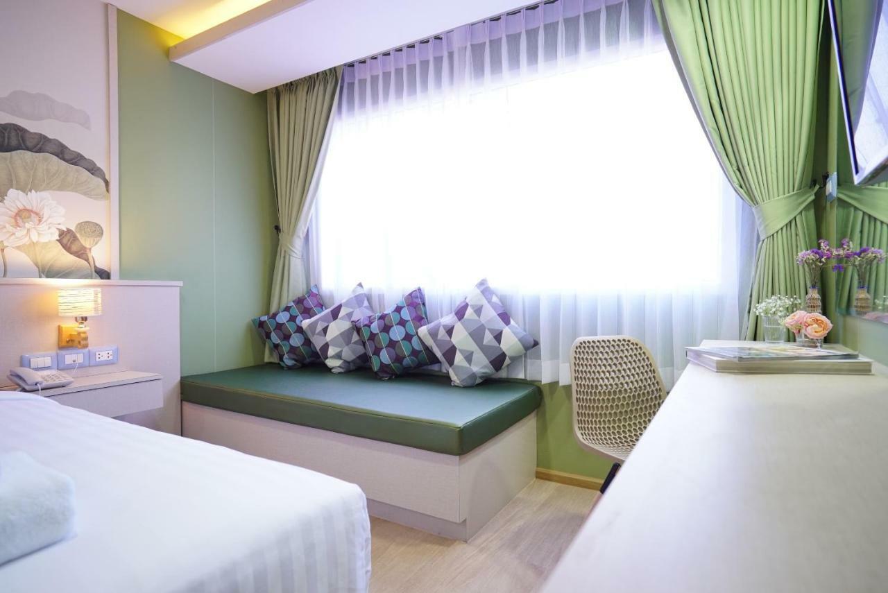 The Qube Fifty Hotel Bangkok Eksteriør bilde